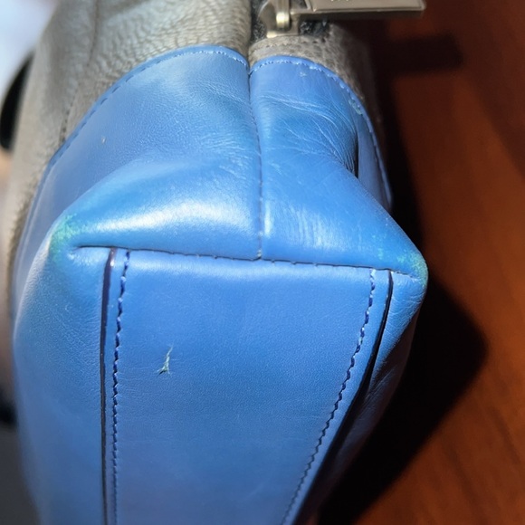 Coach Camden Messenger Tech Bag - Picture 13 of 14